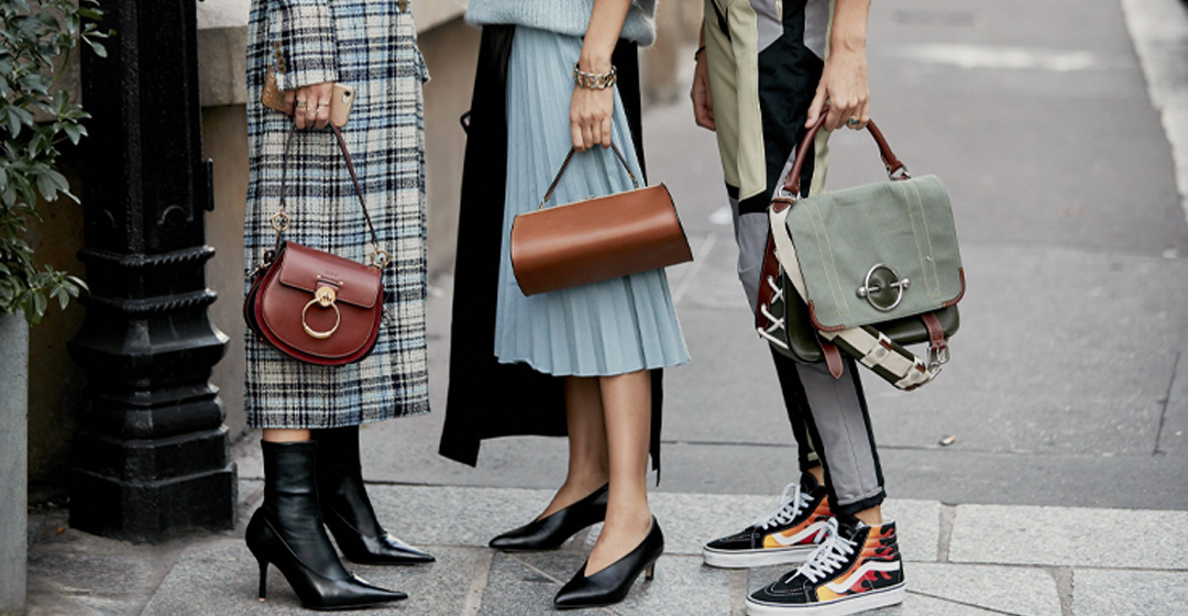 Taschen, Schuhe und Hüte